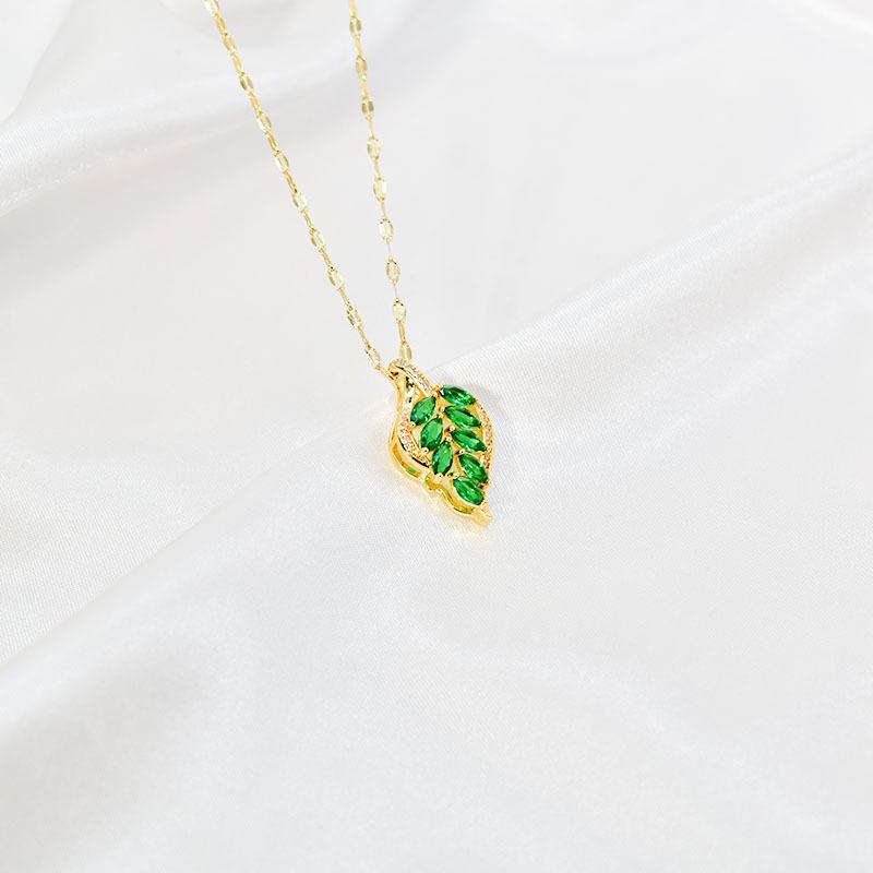 Light Luxury Design Jasper Leaf Necklace Women'S Simple And Versatile Super Flash Pendant Exquisite Collarbone Chain