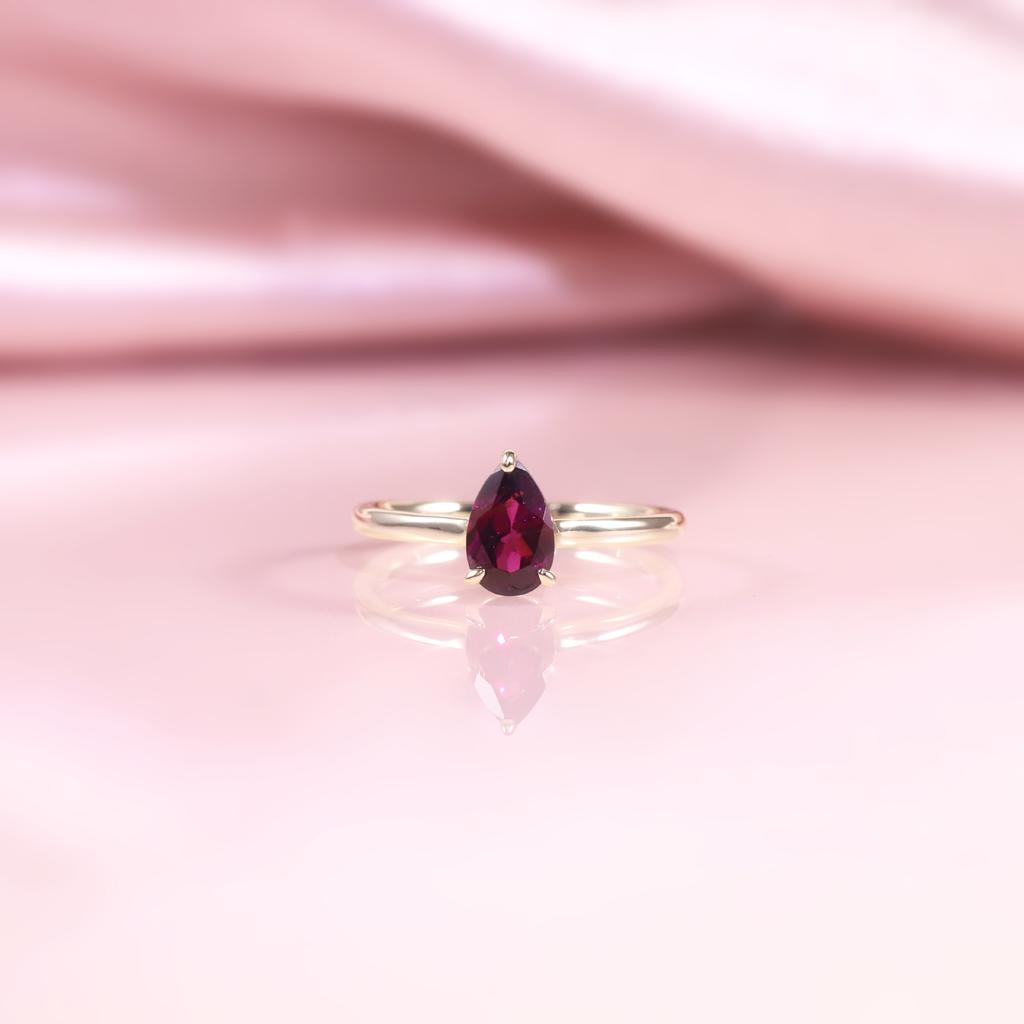 Simple 1 Carat Ring S925 Sterling Silver Inlaid With Natural Olivine Garnet Water Drop Pear-Shaped Small Fresh Ring For Women