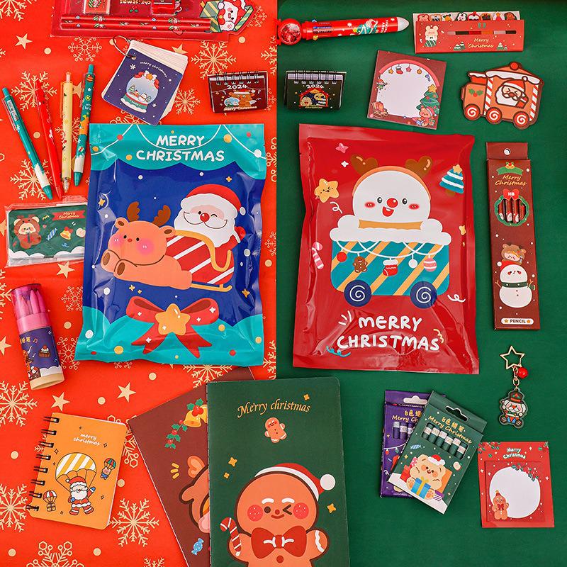 Set Regalo Studente di Natale: Busta Fortunata Creativa con Cancelleria