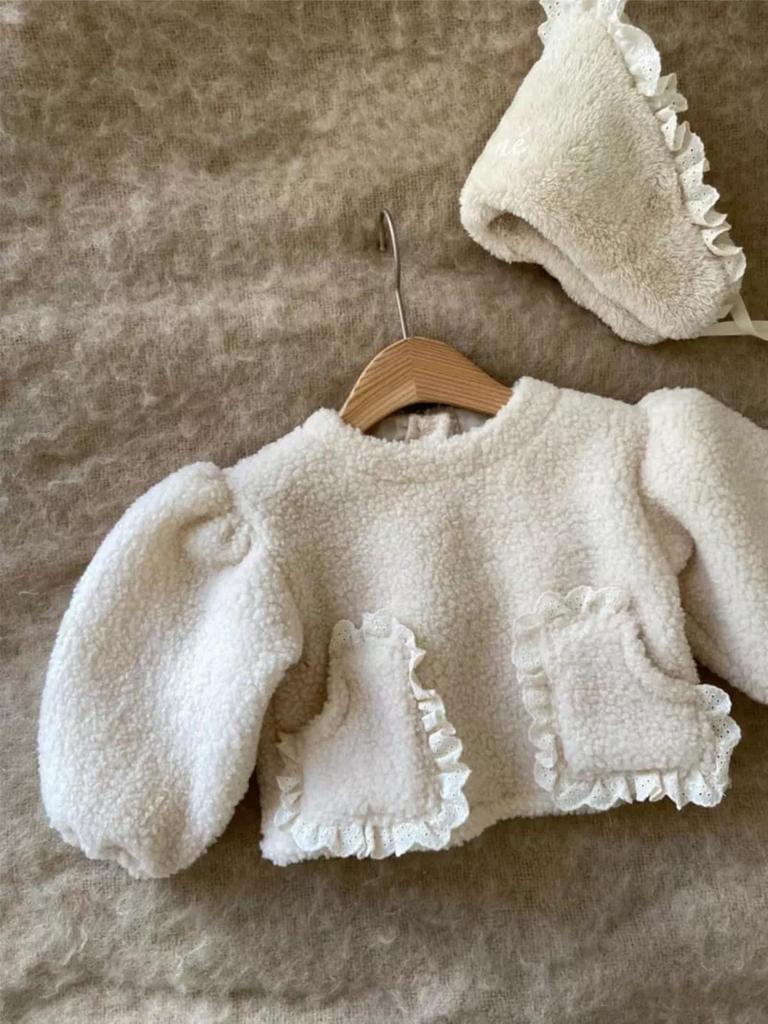 Cozy Baby Winter Outfit: Plush Top with Big PP Pants