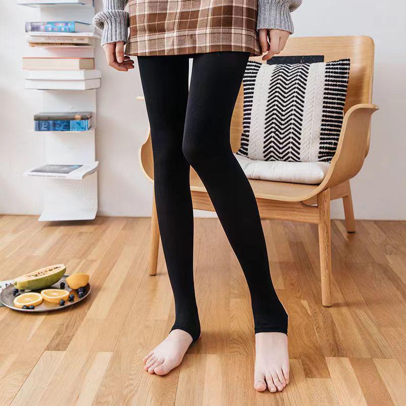 

Gray Flight Attendant See-Through Velvet Layer Pantyhose, Plus-Size Stockings for Fall/Winter 50g Spring Autumn Non-Plush (Weight 80-150kg)