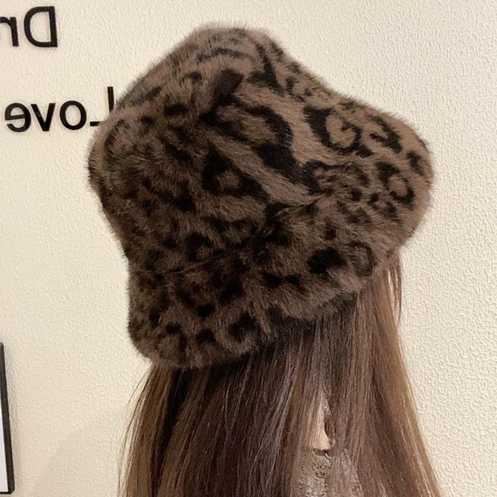 Premium Leopard Print Plush Bucket Hat Ladies Warm Retro Personality Fashion Bucket Hat