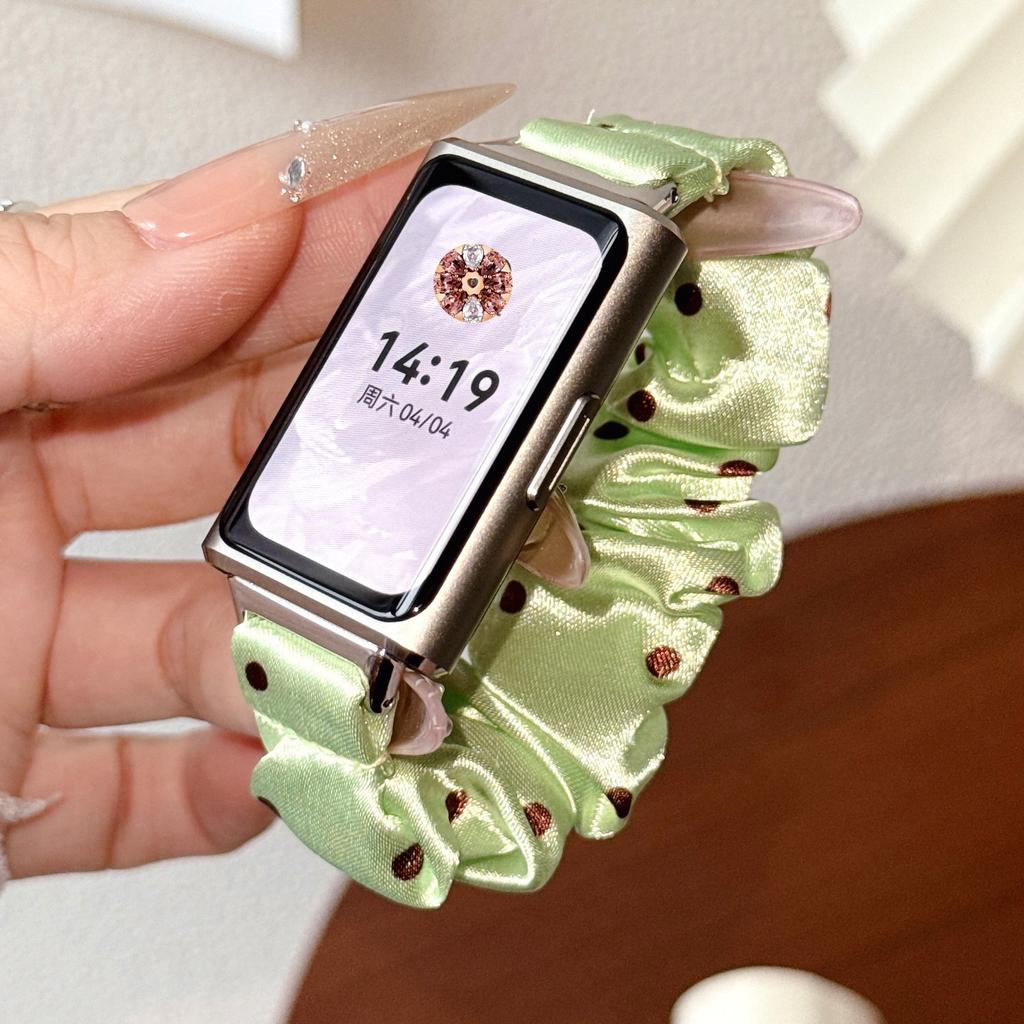 Cloth Scrunchie Strap for Huawei Band 11/ 11 Pro Wristband Polka Dots Fabric Elastic Watchband for Women Huawei Band 11 Bracelet