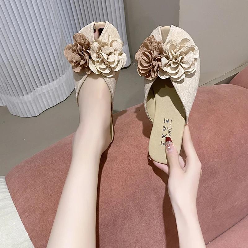 Fashion 2024 Fashion Women's Shoes Closed Toe Women's Slippers Autumn Solft Sole Flowers Mixed Colors Flat Casual Comfortable Slippers