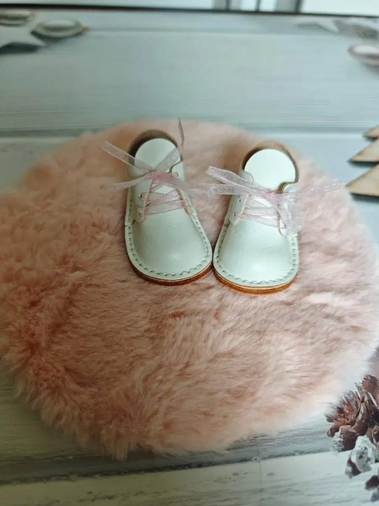 Kožené boty velikosti Paola Reina MSD