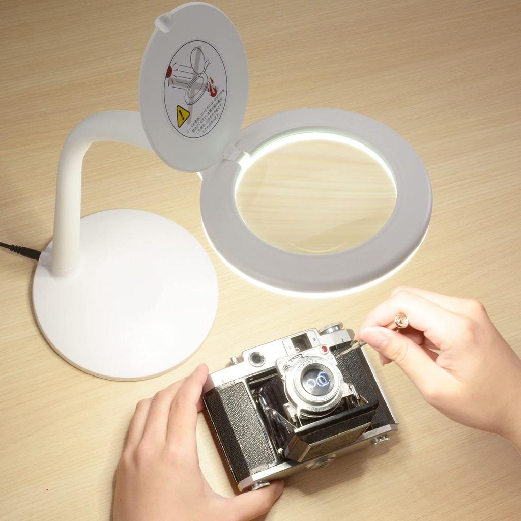 L-Zoom LED Stand Light with Magnifying Glass, White, DS-L24ZS-W 08-0787