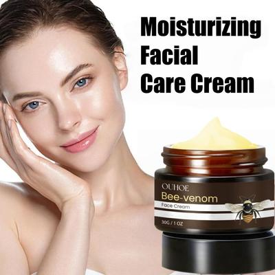 30g Niacinamide Firming Moisturizing Cream – Contains Hyaluronic Acid and Niacinamide. Hydrates Without Drying, and Helps Skin Look Younger.