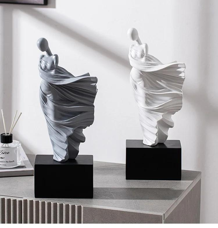 Resin Modern Creative Living Room Art Ornaments Abstract Art Figurines Nordic Aesthetic Hallway Room Decorations Accessories