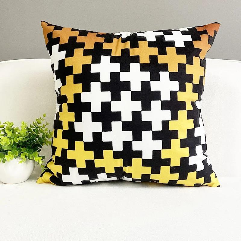 Fresh Elk Animal Pillowcase Nordic Striped Black and Yellow Contrast Color Pillow Cushion Cover Sofa Living Room Home Decoration