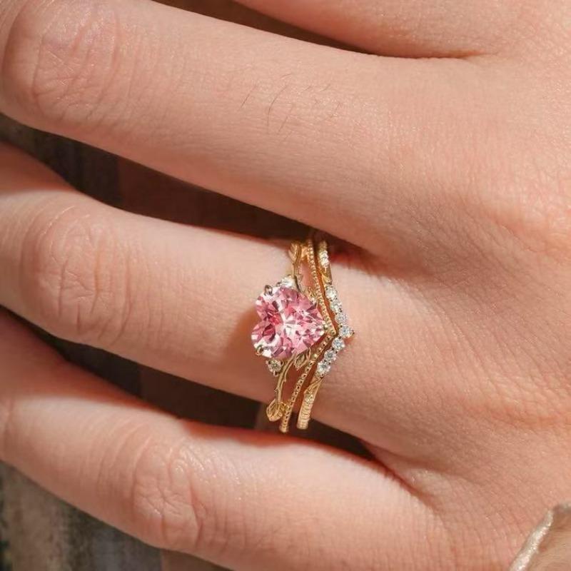 European and American New Fashion Crown Shape Pink Heart-shaped Zircon Inlaid Personalized Luxury Court Style Women's Ring