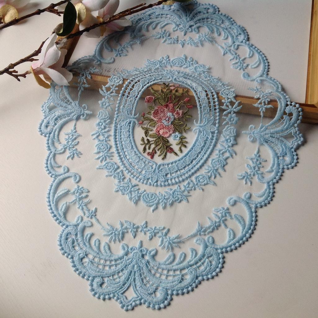 1pcs Dinning Table Cover Embroidered Table Cloth Elegant Round Lace Tablecloth Coffee Coasters Napkin Party Wedding Decoration