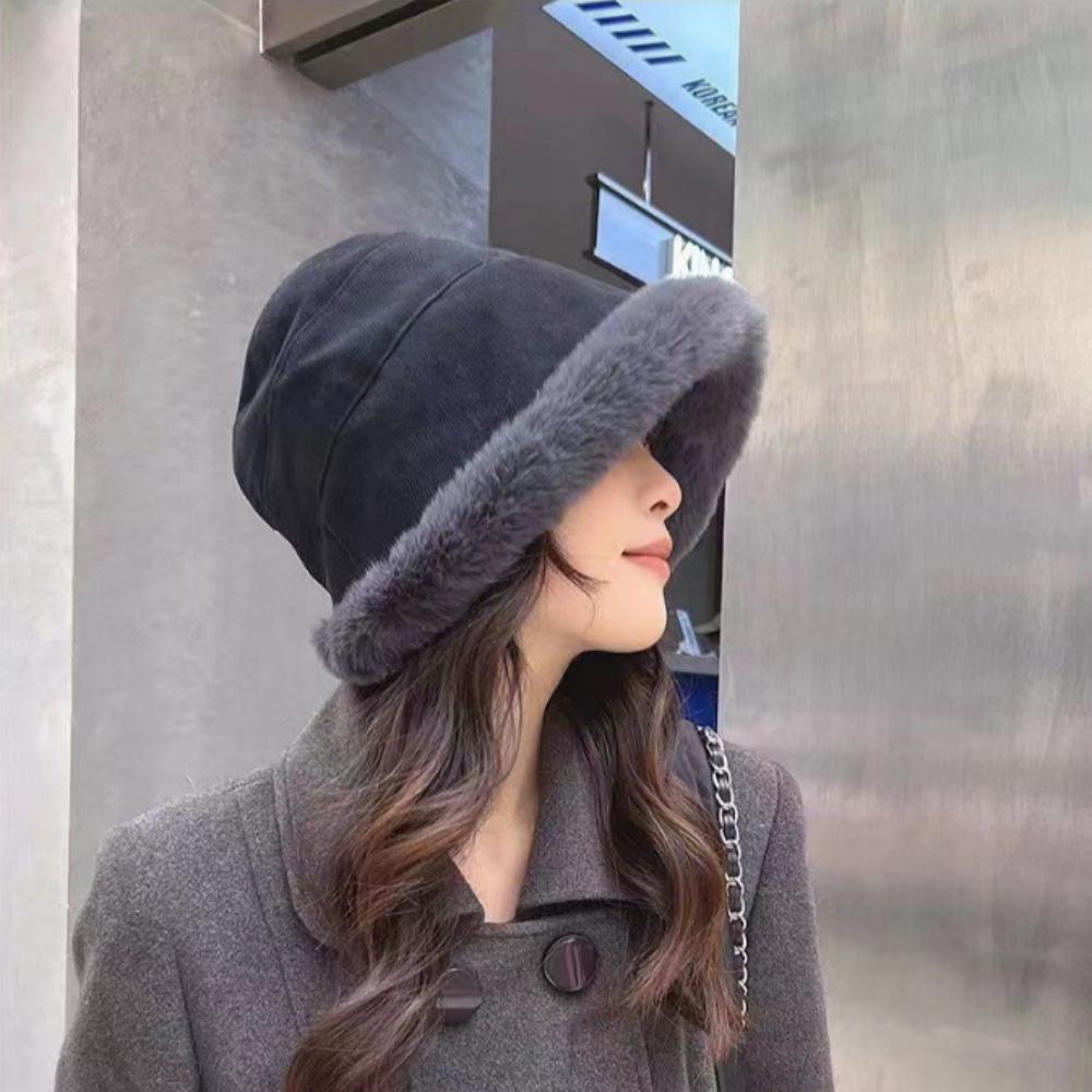 Winter Women's Pretty Cliet Soft Bonnet Fur Fleece Hat