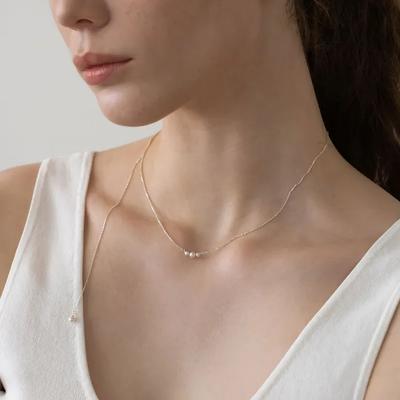 Versa Petite Pearl Necklace