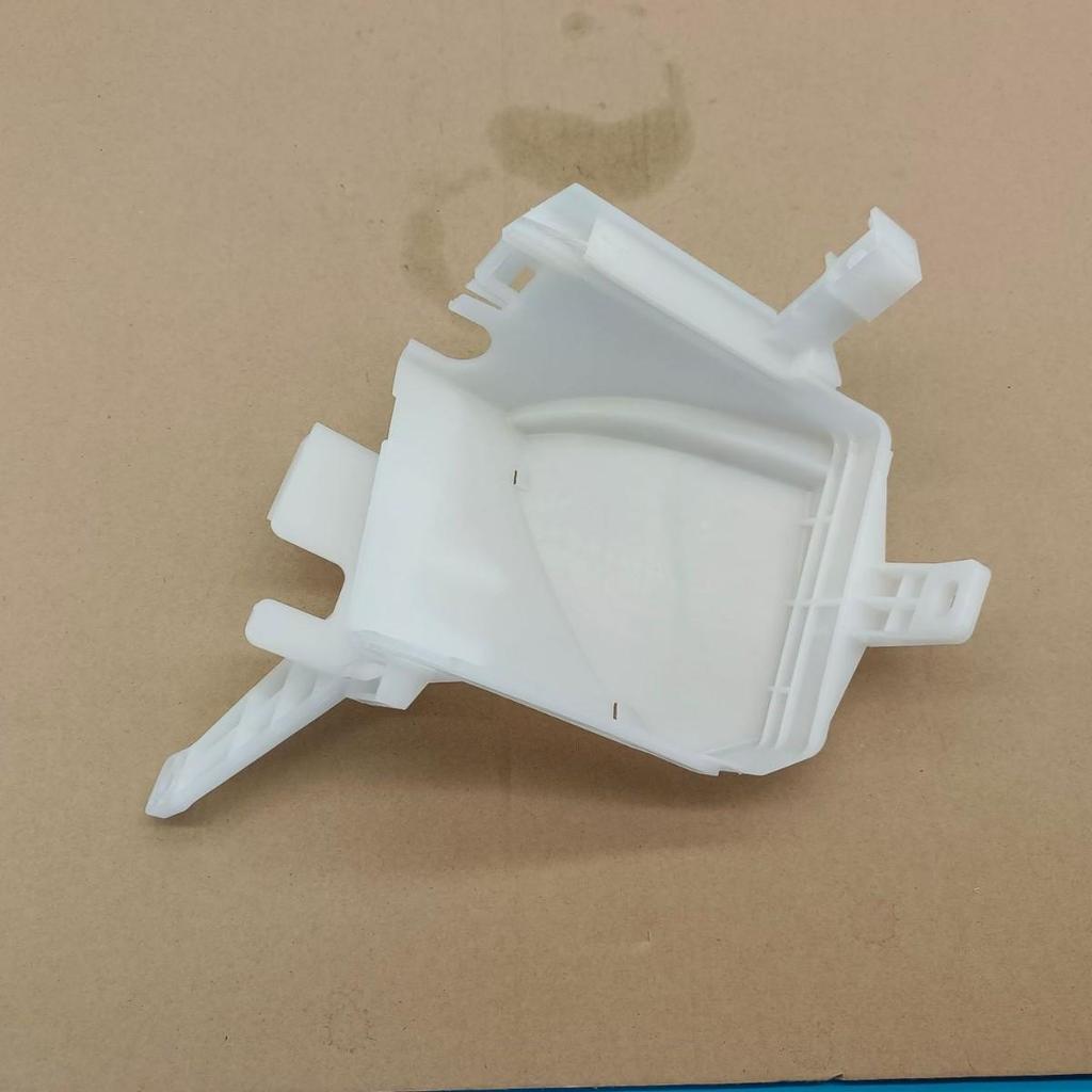 284B8-AX000, 284B9-EW000, 284B9-AX000 Compatible Nissan Fresh-Keeping Box Shell