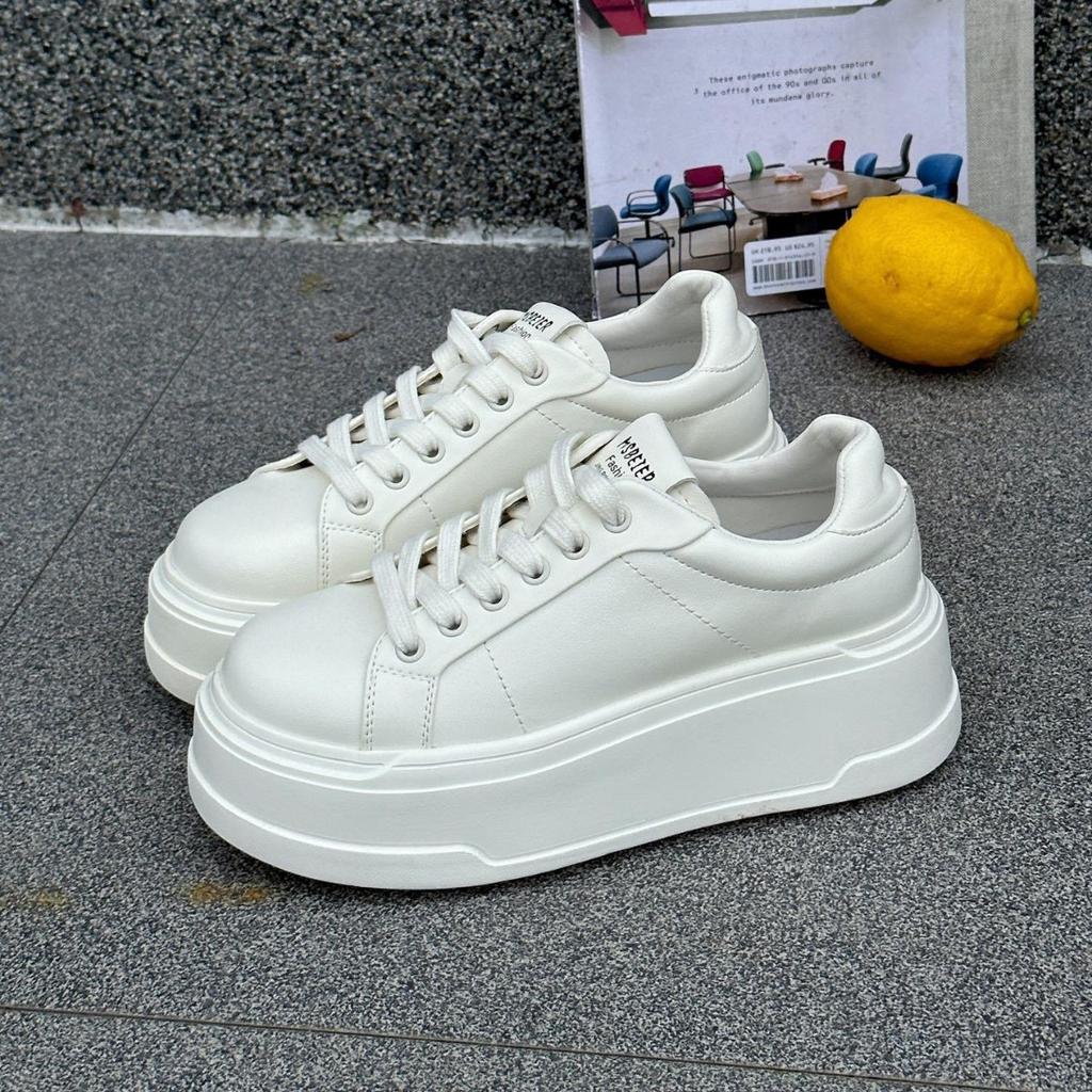 Leather platform white shoes women's 2025 new small 6cm height-increasing bread shoes lightweight casual sports board shoes