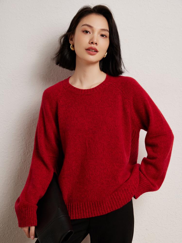 Women's Red Kangsai Ni Cashmere Round Neck Pullover Sweater - Thick, Loose Knit for New Year and Christmas