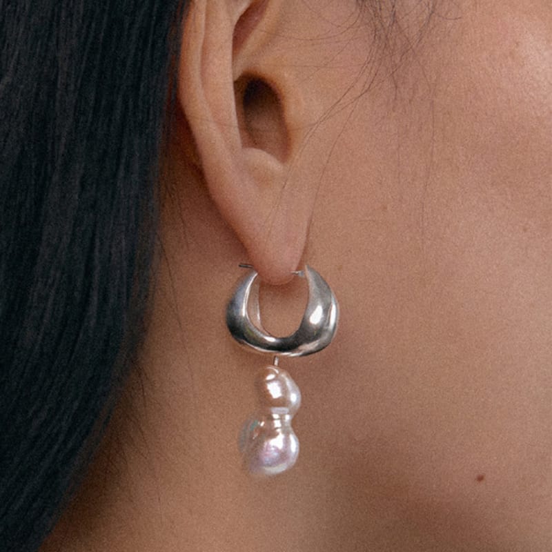 Goyu BAROQUE PEARL EARRING