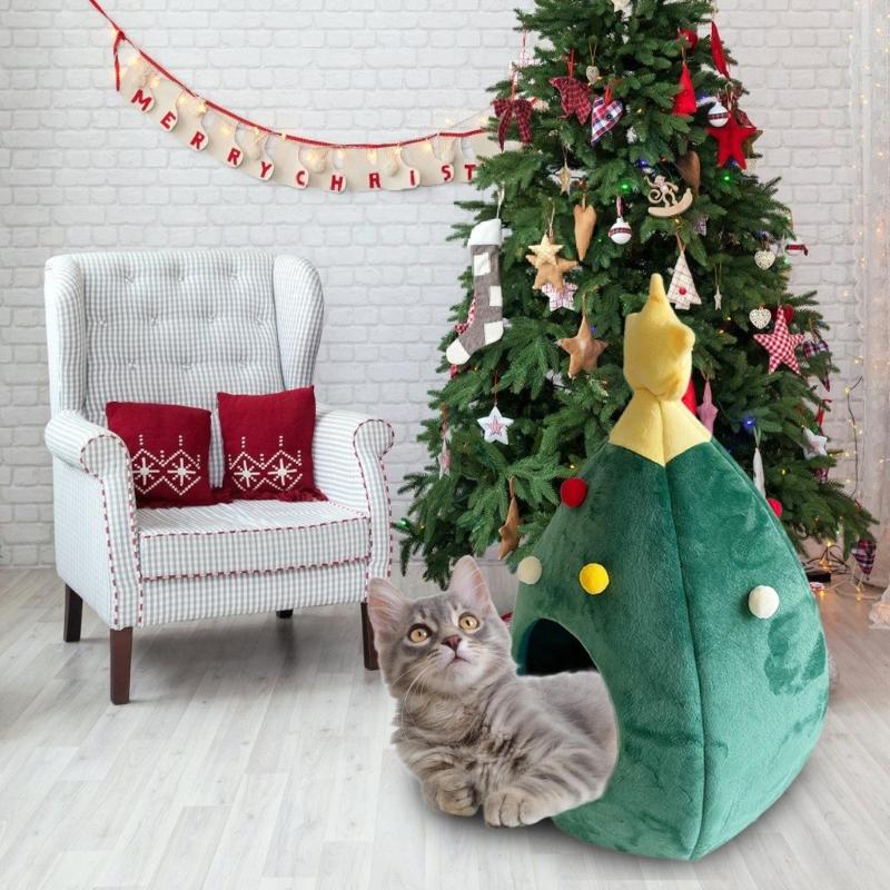 Christmas Tree Cats Bed For Small Dog Cats Warm Plush Indoor Retreat House With Detachable Cushion for Pet Rest and Sleep