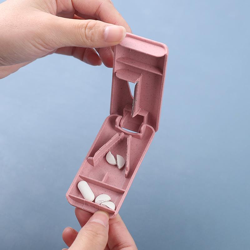 Wheat Plastic Pill Cutter - Creative Rectangular Divider and Splitter for Daily Use