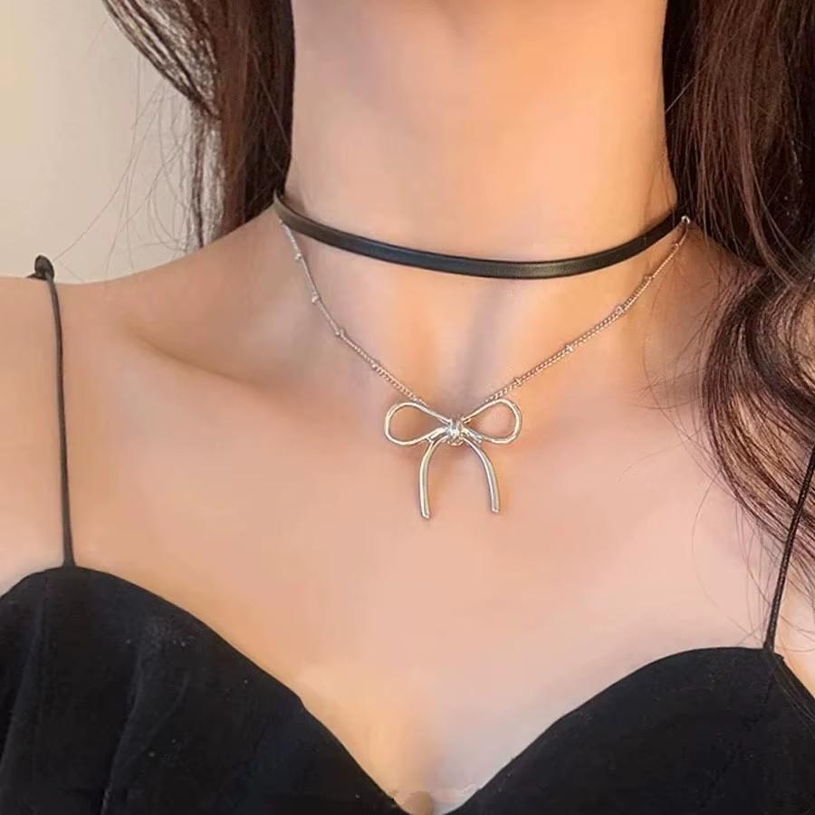 Punk Personalized Star Pendant Black PU Leather Chain Necklace For Women Girl Trend Rock Charm Neck Charm Jewelry Accessories