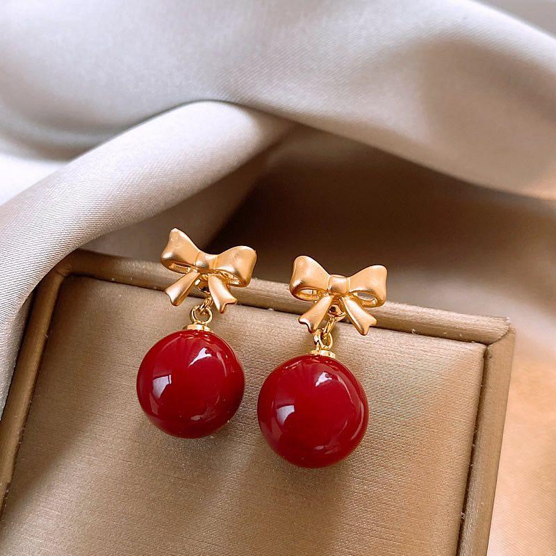 

Pearl Bows Zircon Beaded Stud Earrings for Women 2025 New Earrings Accessible Luxury Fancy Elegant Generous Earrings Easiest for match Gold Bows Red Pearl Pendant