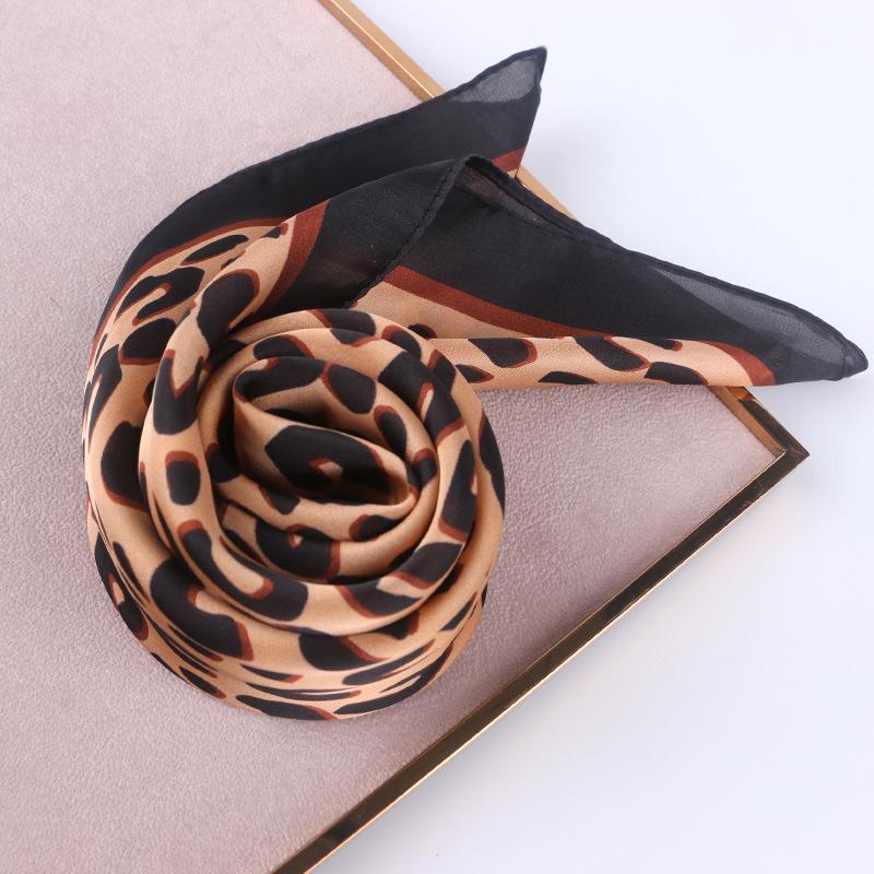 Women Animal Leopard Print Lightweight Soft-touch Everyday Scarf Party Favors