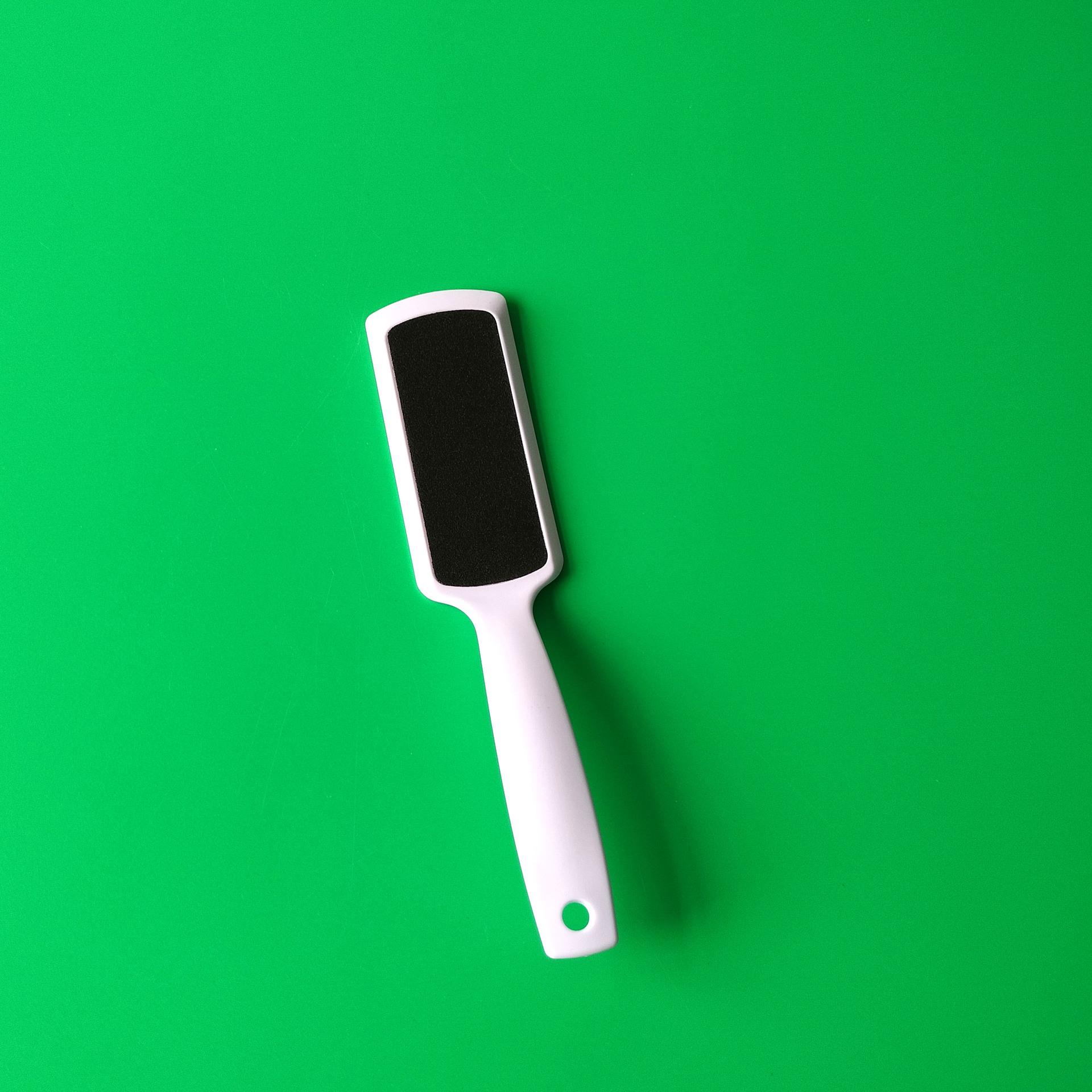 Double-sided Foot Scrubber & Callus Remover Tool