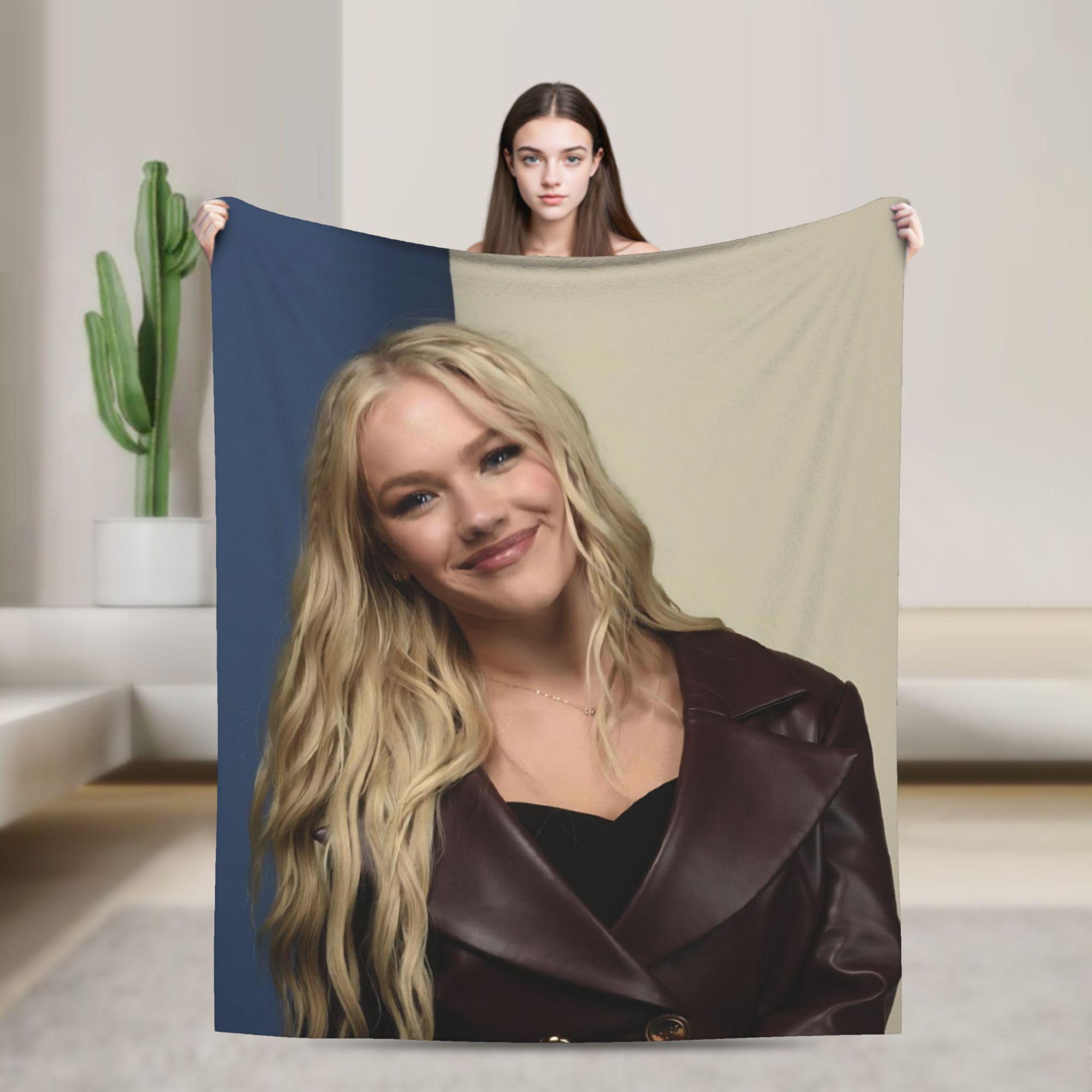 

Super Soft Freya Skye Singer Tour 2026 Throw Blanket Premium Fleece Flannel Lightweight Bed Blanket Cozy Fluffy Blankets 130x150cm