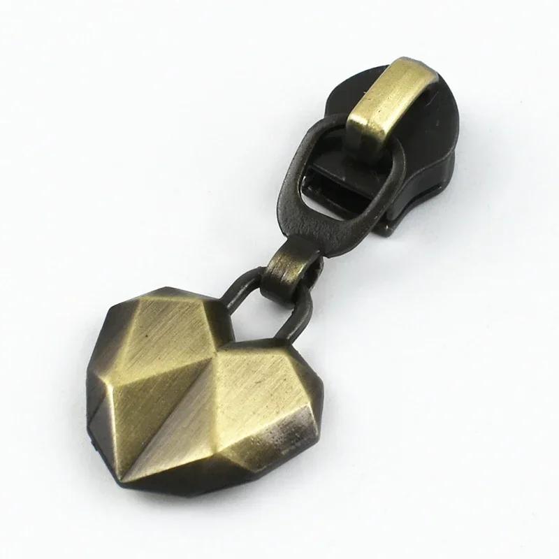 Meetee 5-20 Szt. 5# Suwak do Zamka Błyskawicznego na Zamki Nylonowe Stop Cynku Główka Zamka Dekoracja Brązowy Ciągnik Zamka Błyskawicznego Akcesoria do Szycia Kurtki Płaszcza