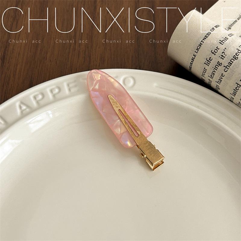 Japanische nahtlose Haarnadel: Sommerlicher Feenpony-Clip für Frauen - Entenschnabel-Design