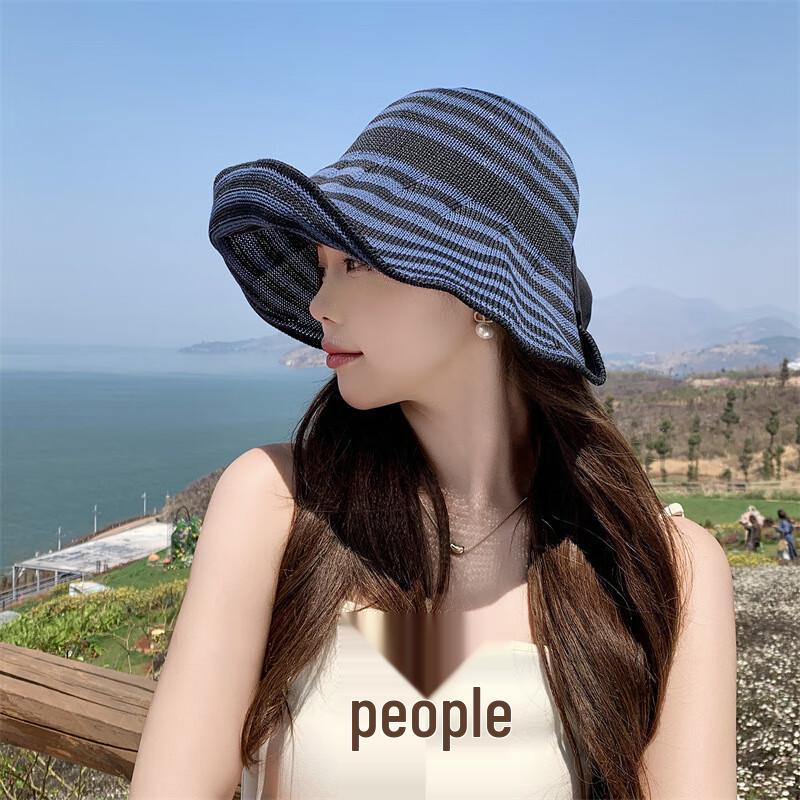 Женская соломенная шляпа-ведро в полоску с бантом