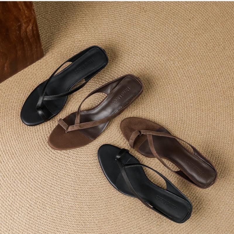 Fashion 2025 New Wedge Women's Slippers Clip Toe Fashion Shoes Luxury Design Women's Sandals Summer Retro Flops Sandalias De Mujer