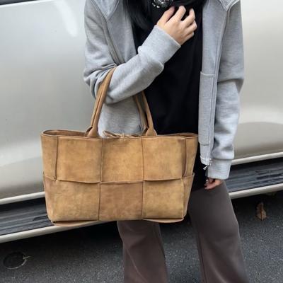Früher Herbst neue matte Rindsleder gewebte Tasche modische Tasche Handtasche große Kapazität Tasche Einkaufstasche
