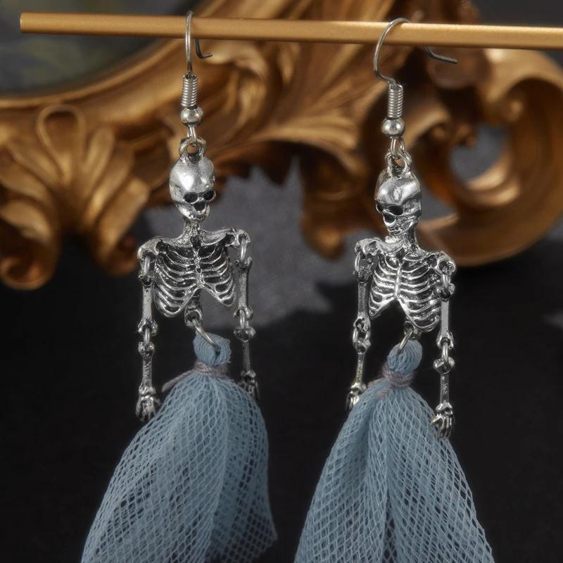 New Halloween Retro Skull Pendant Earrings, Suitable for Women's Gothic Party Accessories, Personalized Punk Style Jewelry Gifts