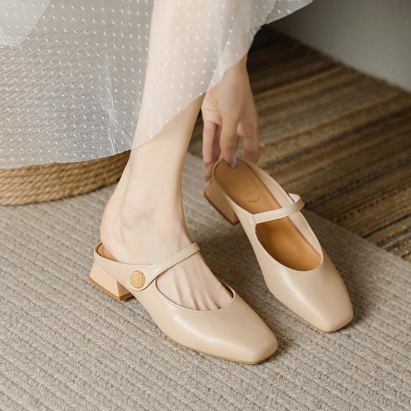 Fashion Cover Toe Loe Heel Slippers Women Ankle Belt Slides Shoes Chunky Heel Pantuflas Mujer Gold Button Outdoor Mules Woman Sandalias