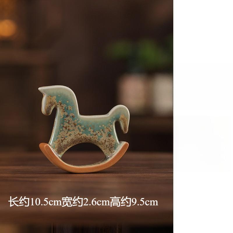 Ceramic Rocking Horse Cute Tea Pet Funny Desk Decor Home Office Bookshelf Figurine Creative Housewarming Gift