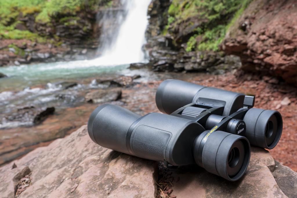 Nikon ACTION ZOOM Campo Amplo Alto Grande Ideal para Visualização de Esportes Binóculos 10-22x50 Ampliação, Zoom, Abertura, Campo de Visão,