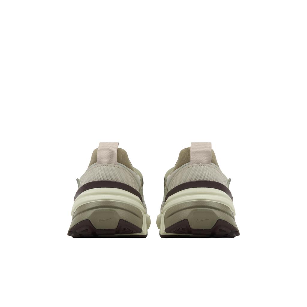 Nike Baskets pour femme V2K Run Light Orewood Brown pour femme Crème Kaki Terre FD0736-103