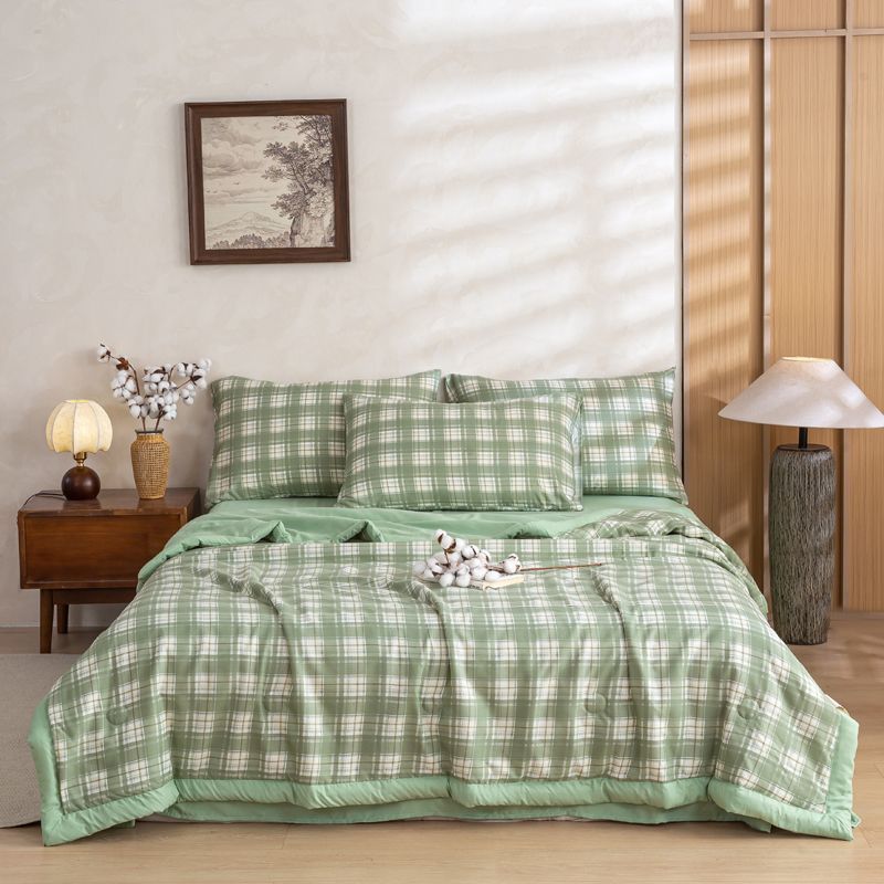 Soft Skin Friendly Summer Quilt Set or Single Quilts Lightweight Breathable Thin Comforter Sets Washable Single Double Blanket