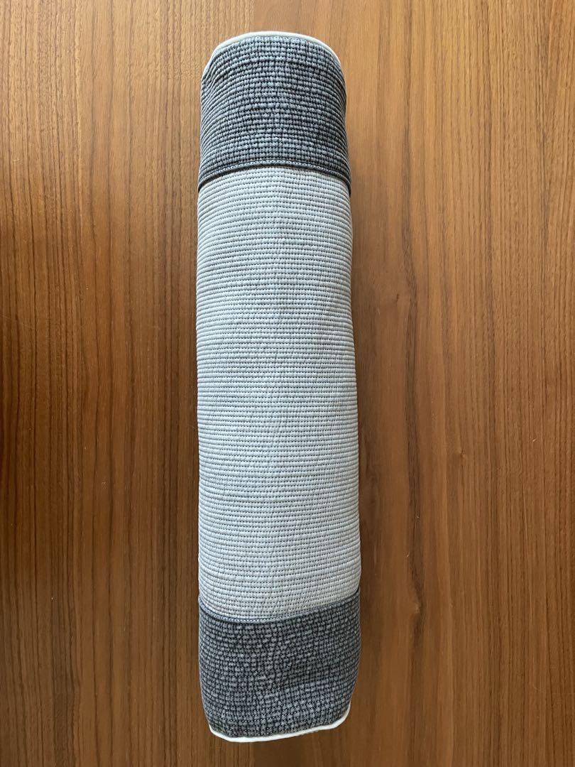 

[USED] Jungkook s favorite Begozani pillow