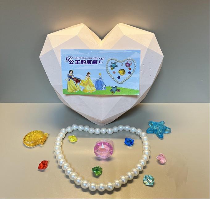 Dinosaur Fossil Excavation Toy – Children's Educational DIY Dig Kit with Surprise Gem Figurine