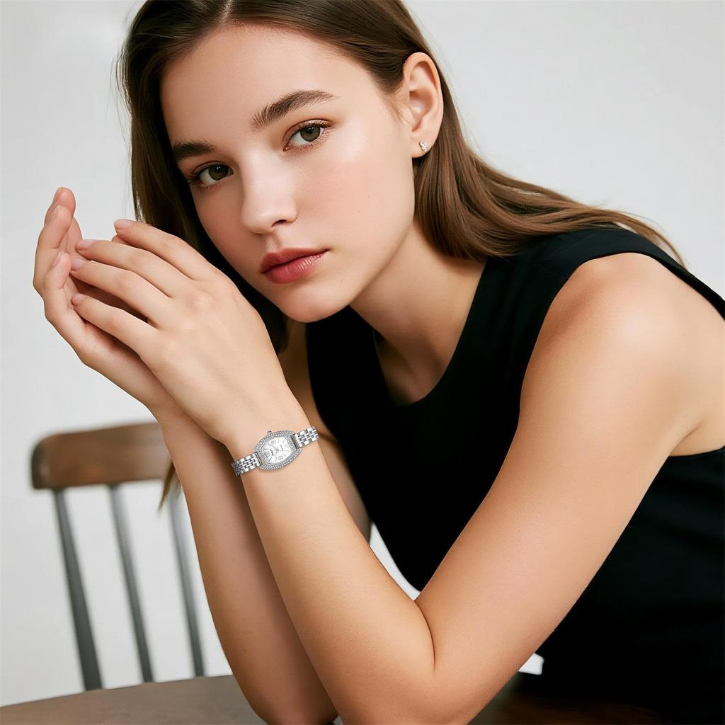 Women's Watch Stretch Band Waterproof Silver Stylish Analog Display Free Size Stainless Steel Band Quartz Watch Fashion Accessory - Birthday