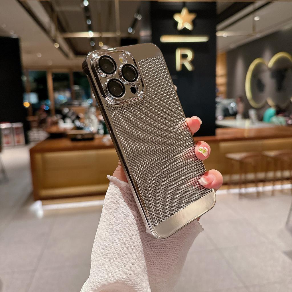 Electroplated Borderless Heat Dissipation Mobile Phone Case Is Suitable for Apple 15PROMAX Trend 14 Mesh 13 Hard Case 15 Fine Holes