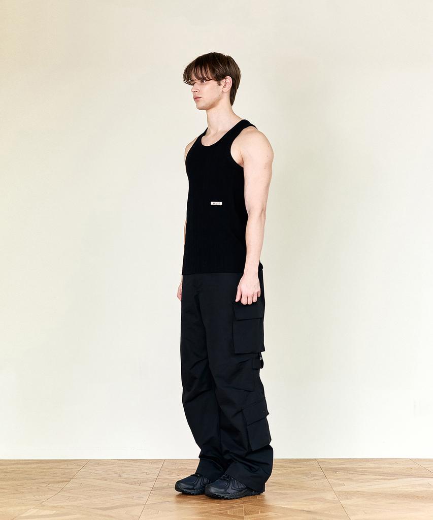 Hoite Het Strap Cotton Cargo Pants (Black)