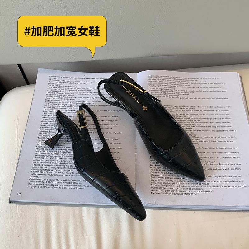 

Pointed thin heels, shallow high heels, empty rear straps, fashion sandals, fattened and widened women s shoes 35