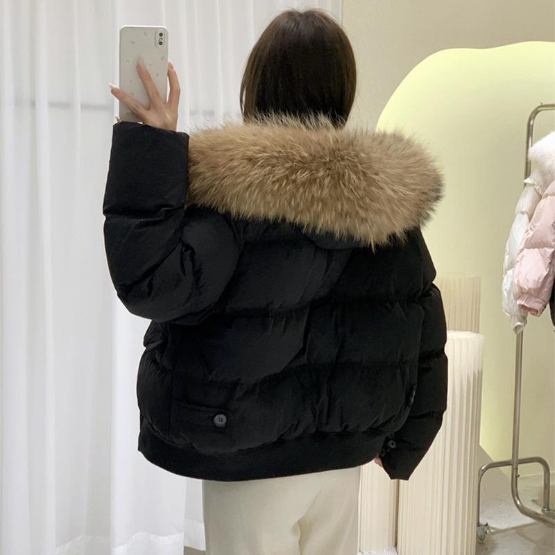 Jachetă scurtă de damă cu guler mare de blană, stil utilitar, rezistentă la vânt, iarnă 2025, groasă, pentru frig extrem, puf de rață albă, jachetă mică tip pâine, la modă