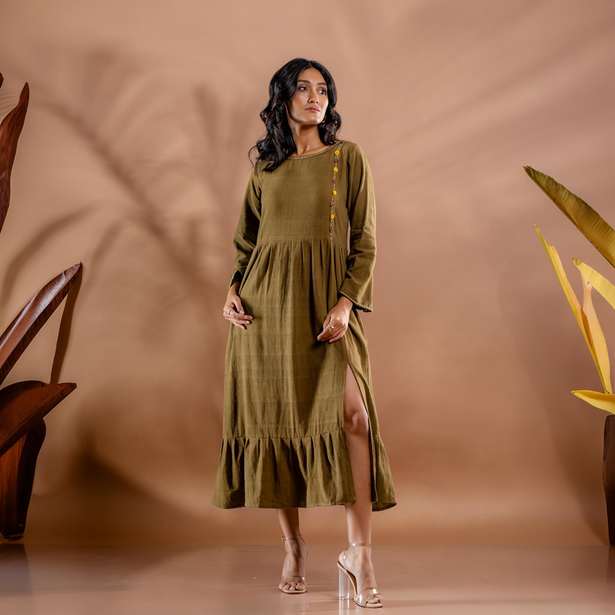 Aranya Embroidered olive Kala cotton dress S оливковое зеленый