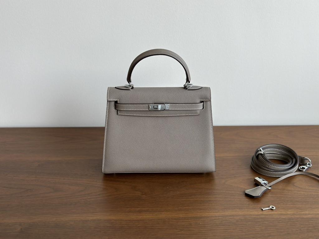 25cm Handgenähte Rindsleder Mode Ein-Schulter Tragetasche Vielseitige Allround Mini-Tasche