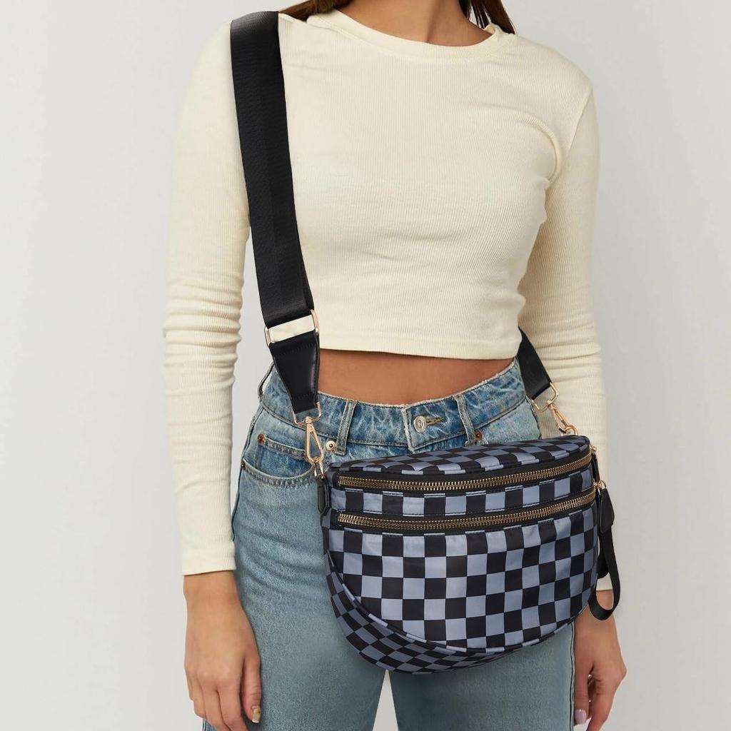 ins senior women's new fashion versatile Oxford cloth large capacity shell bag plaid light messenger bag sports