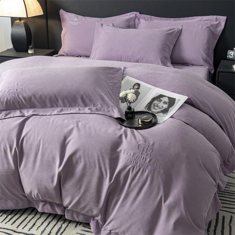 Luxury Cotton Bedding Set With Delicate Embroidery Soft Plush Comfortable All-Season Modern Minimalist Style